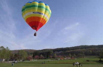 絶景の自然と味覚を楽しむバスツアー